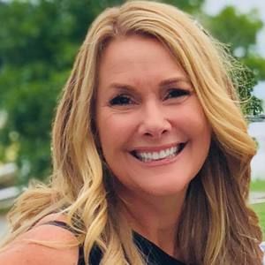 Meet your Posher, Kellie